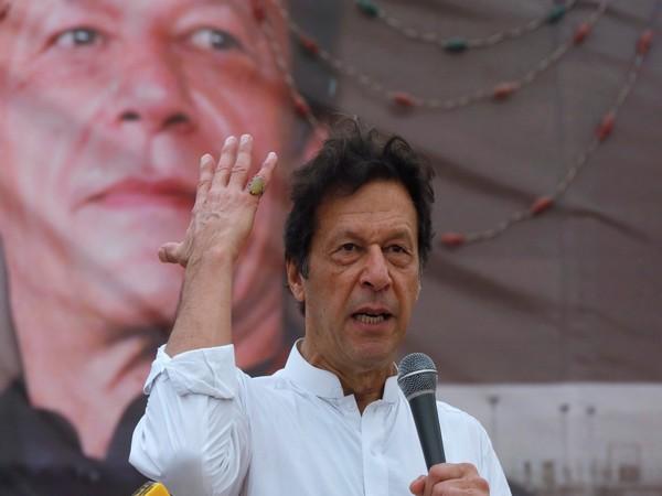 Imran Khan's PTI Becomes Largest Party in Pakistan's Assemblies