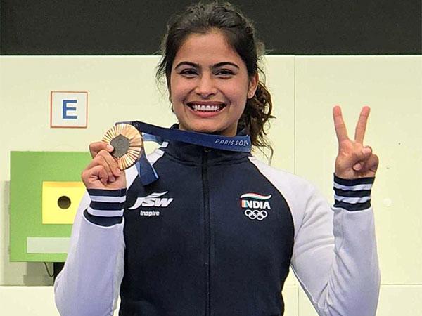 Manu Bhaker's Remarkable Performance at Paris Olympics Praised by Abhinav Bindra