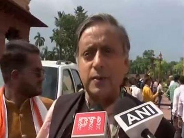 Shashi Tharoor and Mallu Ravi Oppose Waqf (Amendment) Bill in Lok Sabha