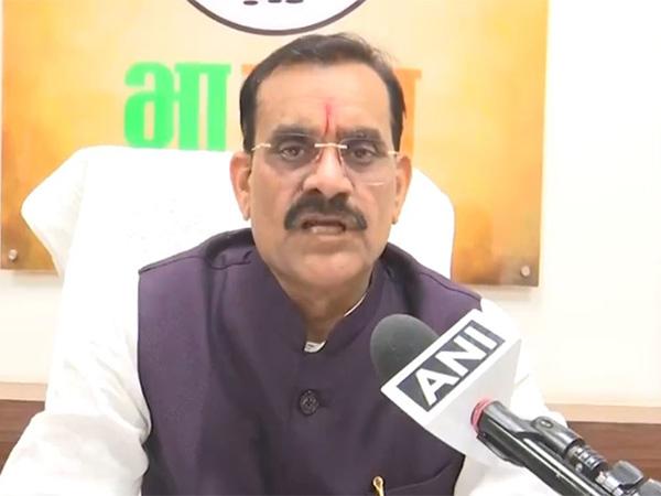 BJP Chief VD Sharma Criticizes Congress Leader Digvijaya Singh Over Bulldozer Action in Madhya Pradesh