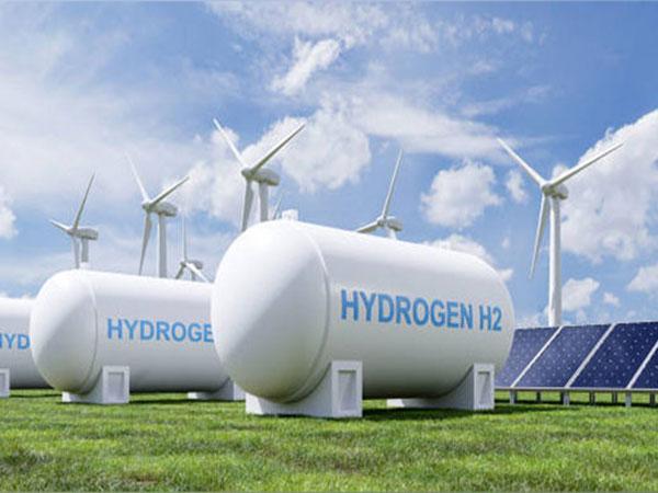 India's Green Hydrogen Push: Key to Achieving Net-Zero Emissions by 2030