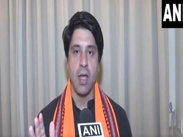 BJP's Shehzad Poonawalla Calls for Karnataka CM Siddaramaiah's Resignation Over MUDA Land Scam