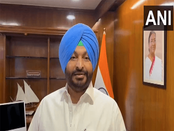 Minister S. Ravneet Singh Announces New Buildings at Chandigarh Railway Station by February 2025