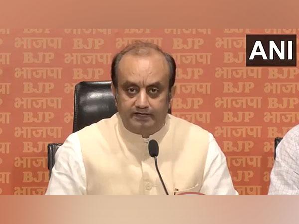 BJP Leader Sudhanshu Trivedi Accuses Congress of Links to Rs 5,600 Crore Drug Syndicate