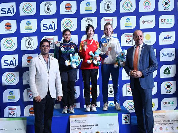 Sonam Uttam Maskar Shines with Silver at ISSF World Cup Final in New Delhi