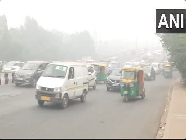 Delhi Faces Severe Pollution: Morning Walks Amidst Smog and GRAP-4 Measures