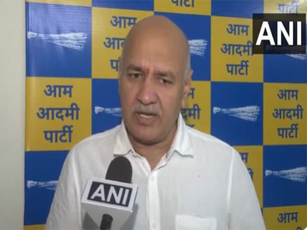 Manish Sisodia Blames BJP for Rising Pollution in North India