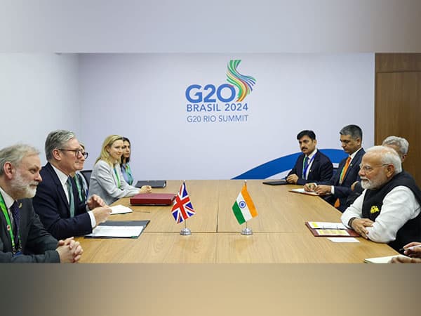 UK PM Kier Starmer and Indian PM Narendra Modi Relaunch Trade Talks at G20 Summit