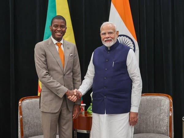 PM Modi meets Grenada PM Dickon Mitchell, discusses cooperation at India-CARICOM summit