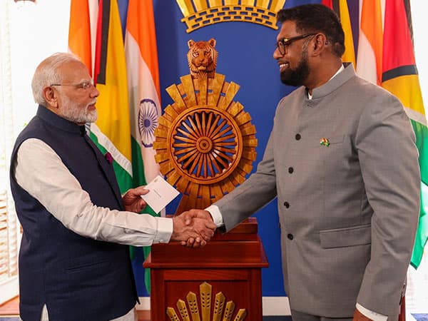 PM Modi hails "excellent meeting" with Guyanese President