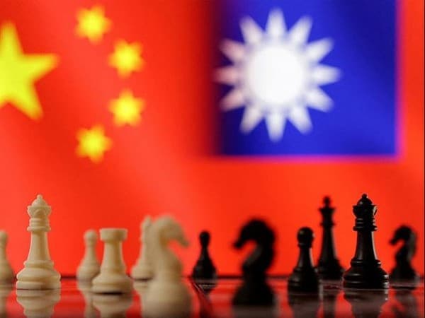 Taiwan warns of China's growing censorship after textbook seizures