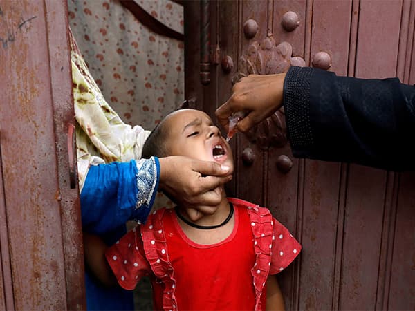 Pakistan: 7th polio case in Dera Ismail Khan, country's total tally rises to 56