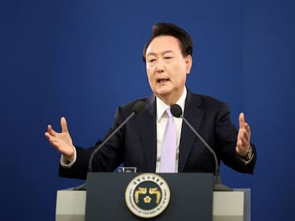 South Korean President Yoon Suk Yeol Faces Political Crisis After Failed Martial Law Attempt