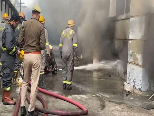 Fire breaks out at electronics company in Noida sector 65