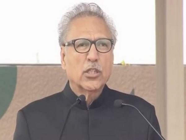 Peshawar Court grants transit bail to Pakistan's former President Arif Alvi and his son 