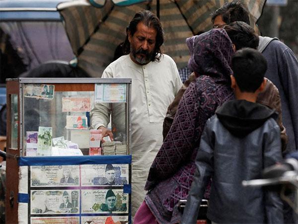 Pakistan's unemployment rate rises steeply in past decade: Report