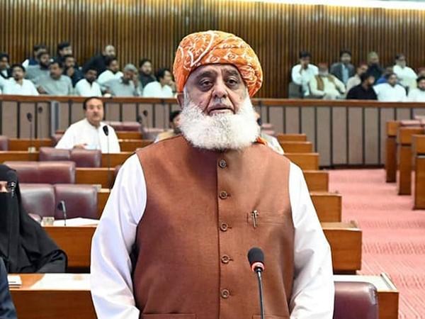 Maulana Fazlur Rehman Criticizes Pakistani Establishment Over Electoral Integrity