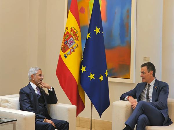 EAM Jaishankar meets Spanish President Pedro Sanchez in Madrid