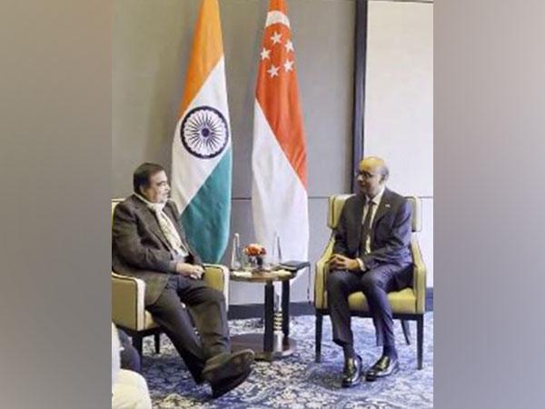 Nitin Gadkari Meets Singapore President Tharman Shanmugaratnam to Boost India-Singapore Ties