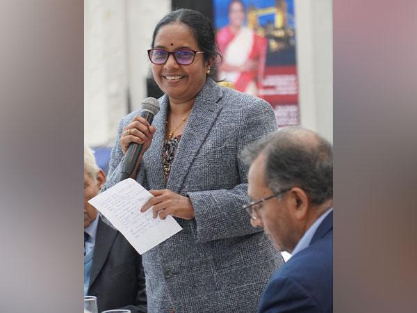 BJP MLA Vanathi Srinivasan participates in Pongal celebrations in London